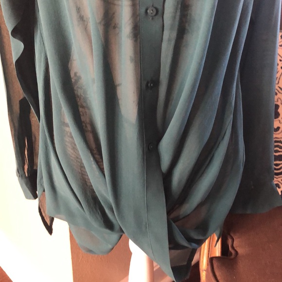 Beautiful Teal Crisscross Blouse - Picture 2 of 7
